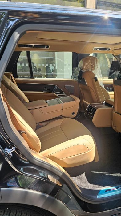 Новый Range Rover P530 Autobiography LWB