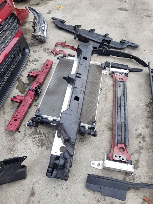 Fata completa  toyota rav 4, rav4 2020 bara capota trager faruri aripi