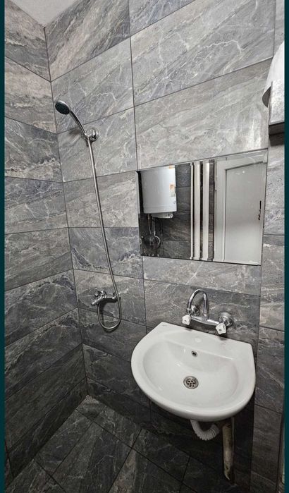 Дава се под наем Двустаен апартамент в Плевен, Сторгозия - 70 кв.м за 306 € - Снимка #5