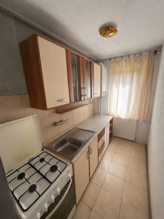 Inchiriez apartament 2 camere