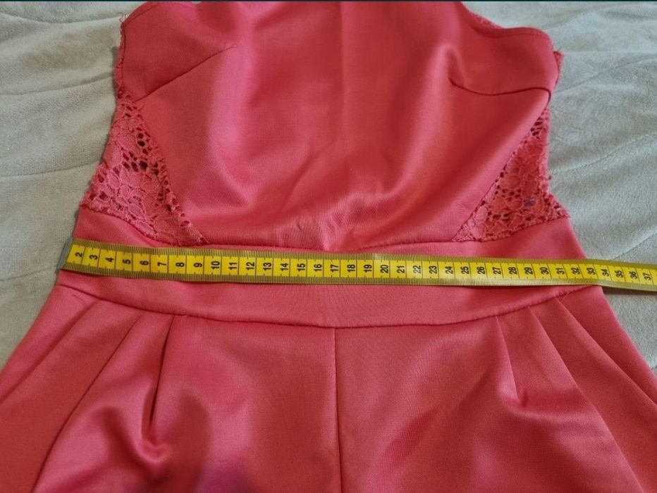 Дамски гащеризони с гол гръб