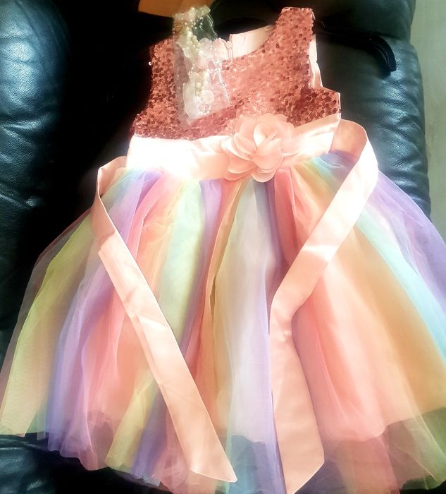 2 Rochite H&M 4 -5 ani