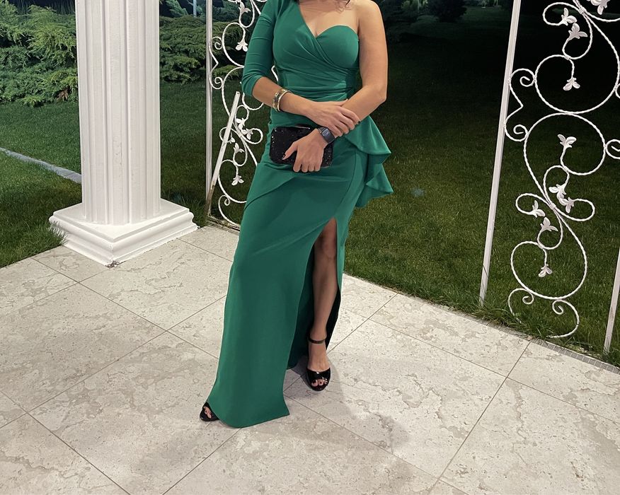 Vand rochie de seara