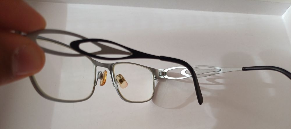 Стари дамски очила Point