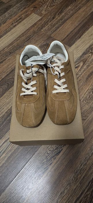 Pantofi sport Reserved,piele ,mar.36,noi,cu eticheta,maro