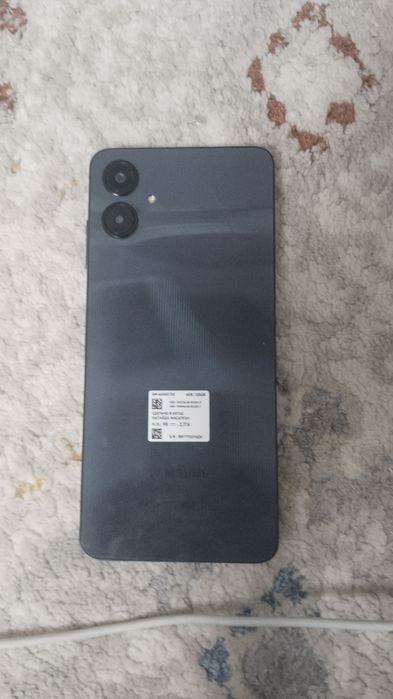 Samsung A06  64гб