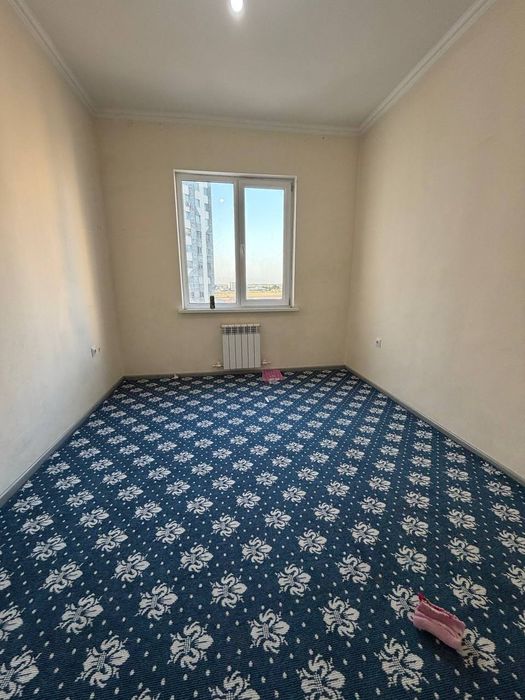Qorasuv Motrid 7 etaj 3 xonali Sotiladi