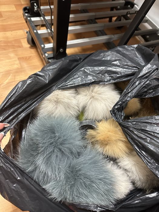 Чехли с естествен пух, различни цветове, НА ЕДРО