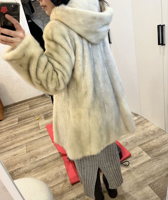 Шуба норковая женская