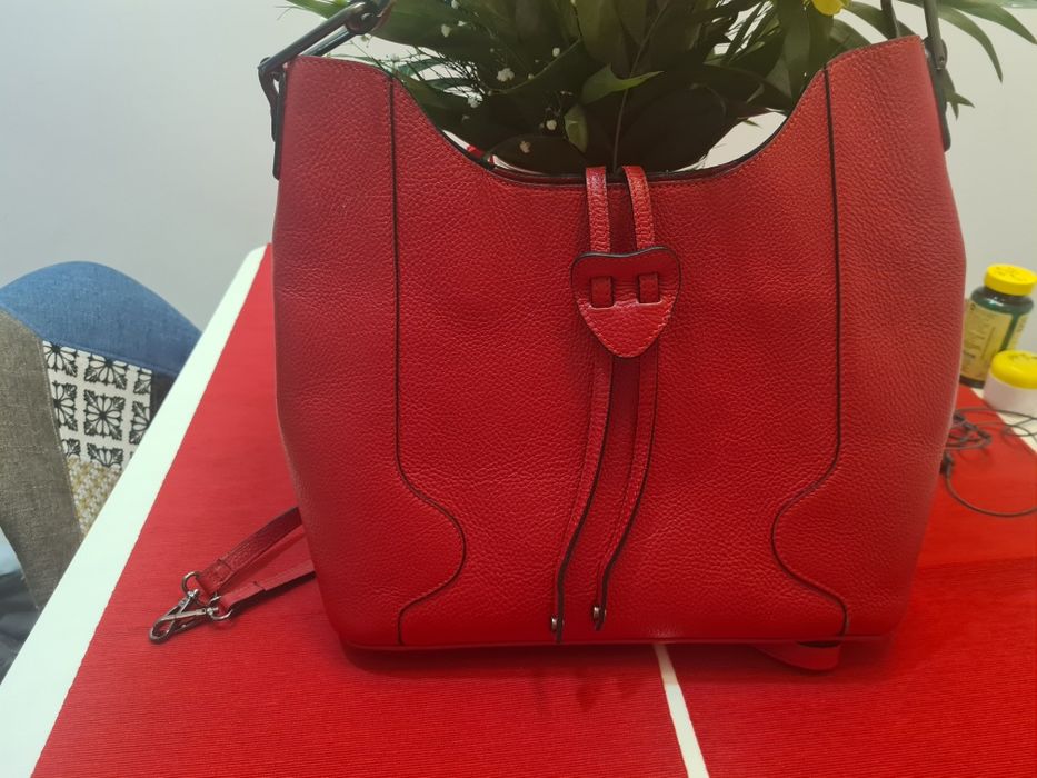Geanta piele-rosu