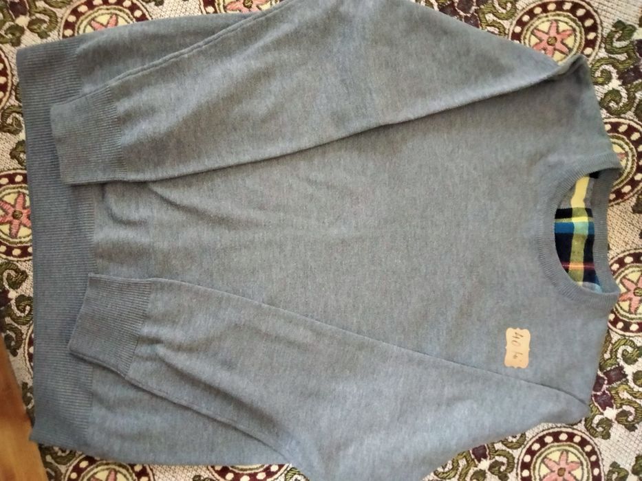 Hăinuțe pentru fetițe