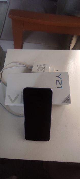 Смартфон VIVO 21Y
