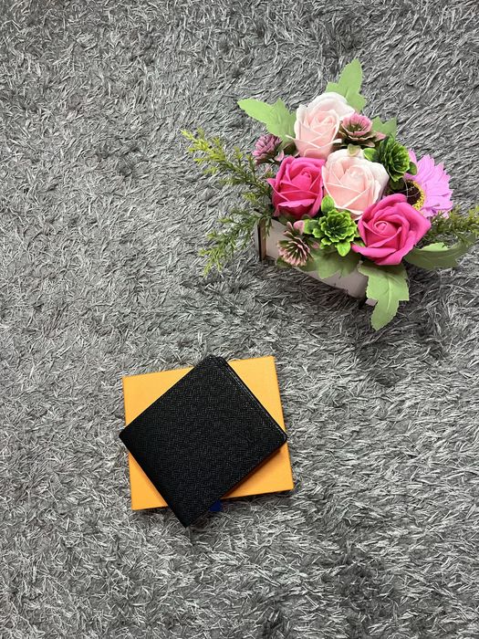 Lv Wallet, Louis Vuitton портфейл