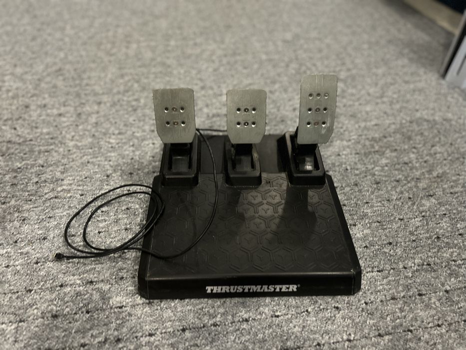 Vand volan cu pedale Thrustmaster T248P