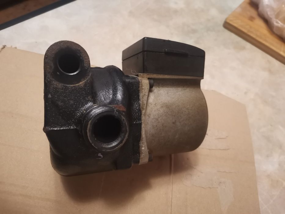 Pompa recirculare centrala immergas