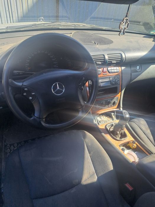 Vând sau schimb Mercedes
