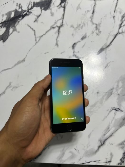 iPhone 8 64gb 100% емкость