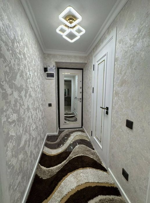 Квартира продаётся Чиланзар 2 квартал 2в3/2/4 кирпич меб тех ор макро