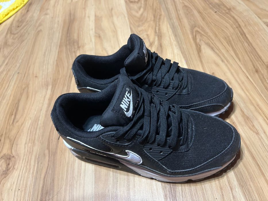 Маратонки Nike Air Max 90