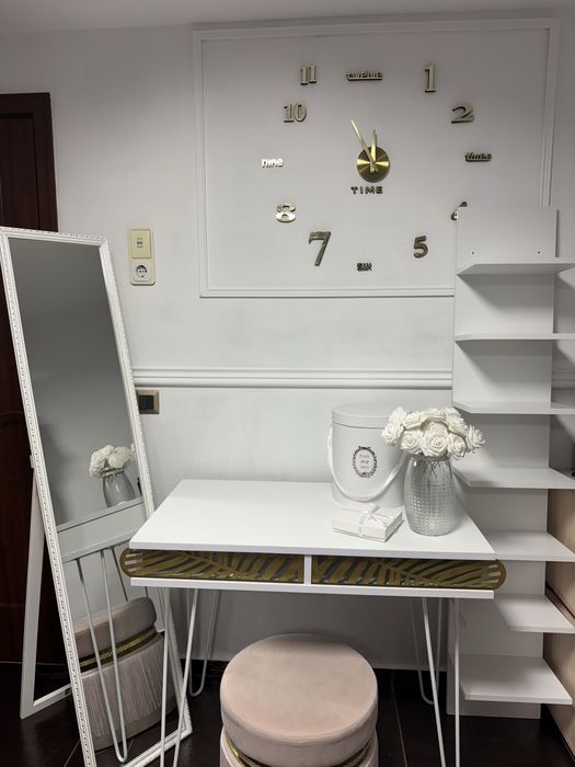 НАМАЛЕН Комплект - Тоалетка/бюро+етажерка+табуретка - за спалня,антре