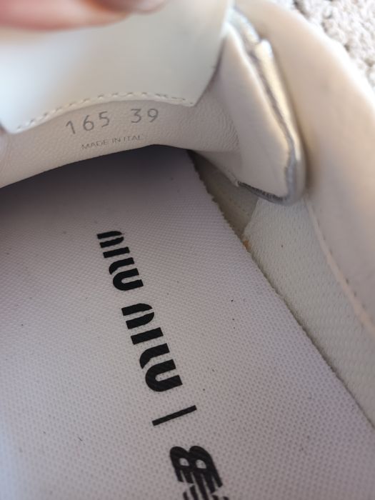 Miu Miu x New Balance кецове налични
