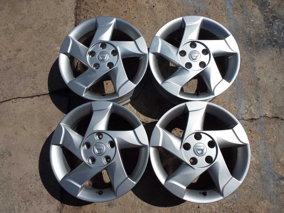 vand 4 jante pe 16" originale dacia duster,nissan juke pret 1700ron toate4