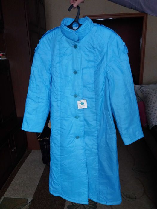 Пальто женское осеннее, болоневое, утепленное, новое