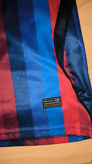 Tricou de fotbal Barcelona Lamine yamal stare impecabila nepurtat sez 2026-2027 pt mai multe detalii pe!
