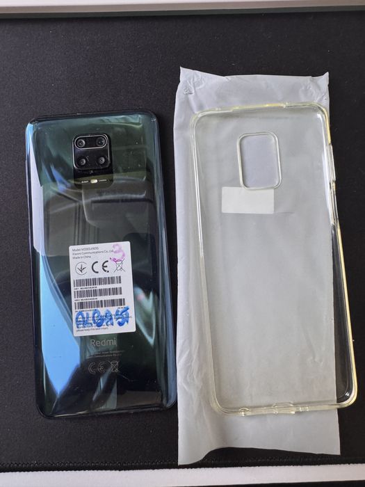 Vand telefon Xiaomi Note 9 Pro