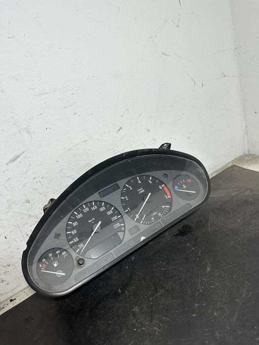 Ceasuri bord BMW SERIA 3 E36 1990-1998 | 8357756