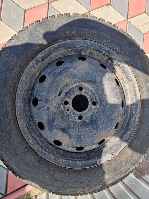 Anvelope Taurus Ms 185 65 r15 cu jante de Tablă  4x100