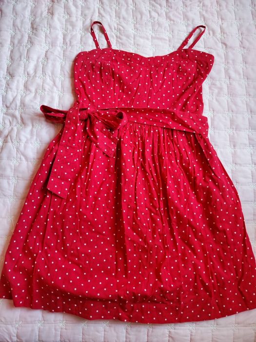 Красиви рокли, официални и ежедневни