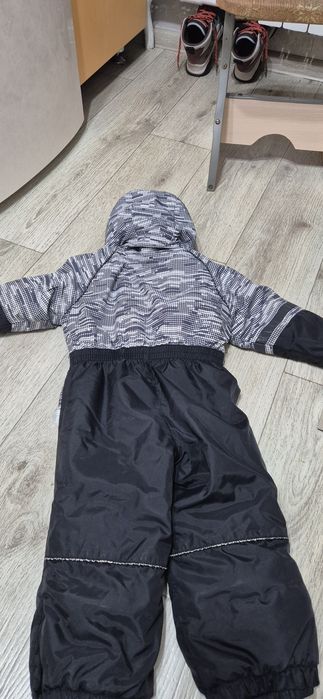 Продам комбенизон детский