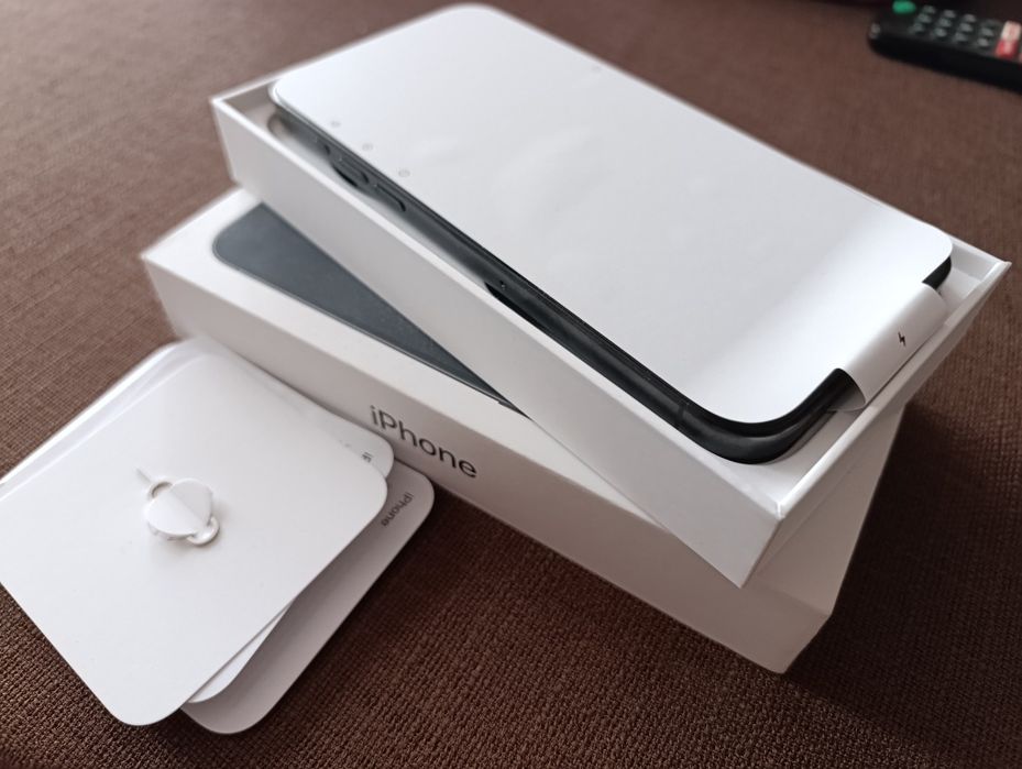 iPhone 15 pro max 256 GB ЧИСТО НОВ!