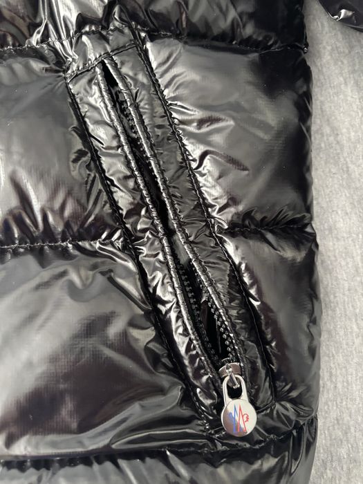 Geaca Moncler neagra