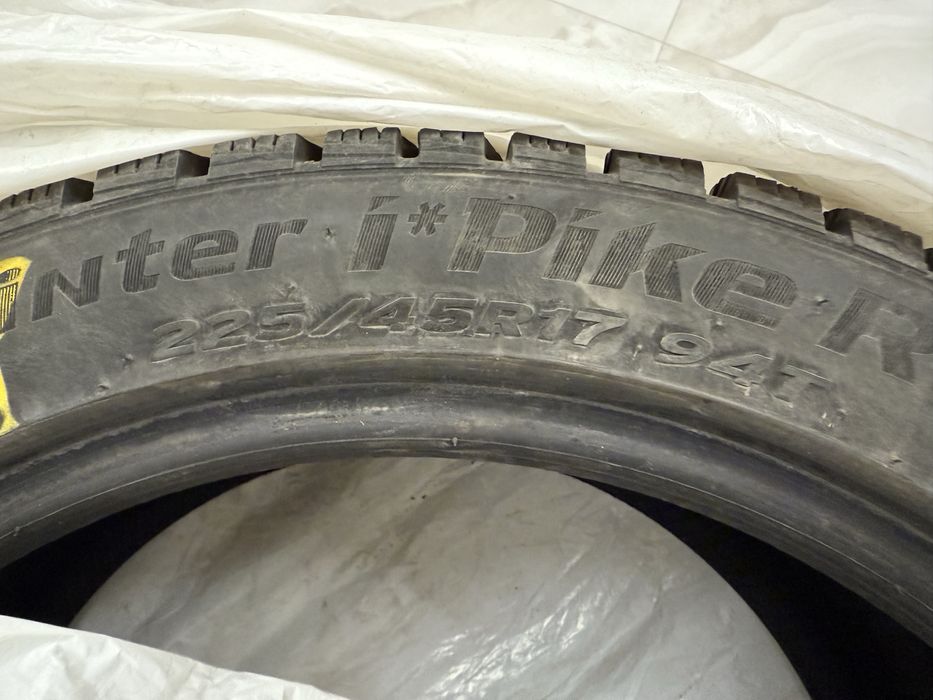 Зимние шипованные шины Hankook