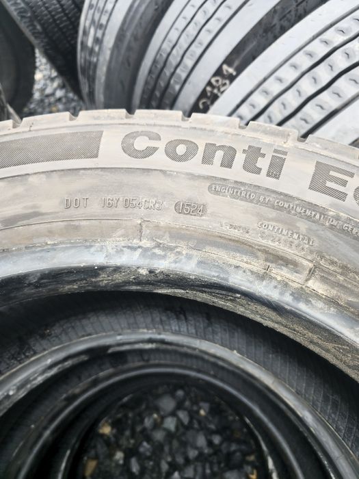 Anvelope 295 55 r 22.5  de tracțiune  continental.
