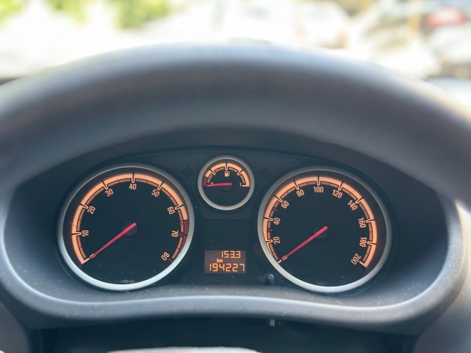 Opel Corsa 1.2 benzina