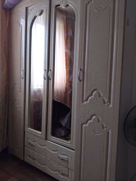 Продам спальный гарнитур, срочно! Мебель б/у!