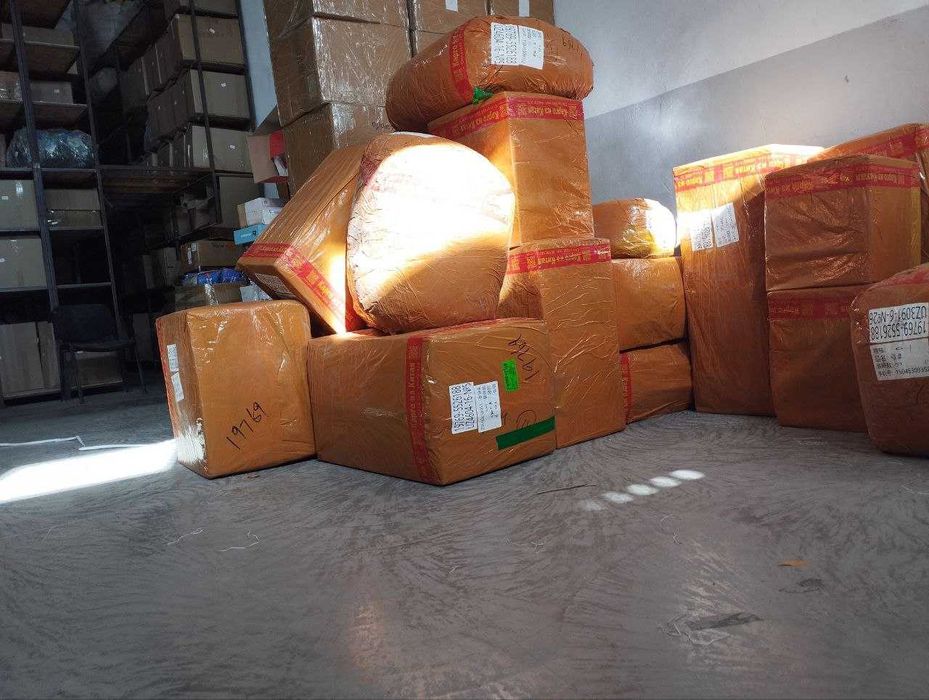 Toshkentda cargo yuklarni olib ketish va yetkazib berish