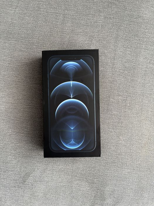 IPhone 12 Pro max  256 GB  в отлично състояние