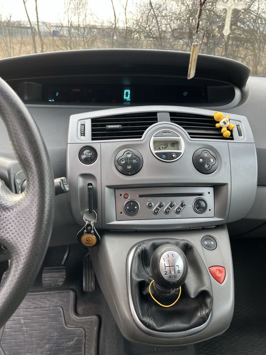 Renault GrandScenic 2