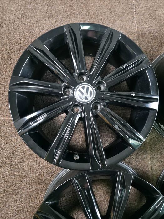 4 Jante Aliaj 5x112 17'' 6.5J ET 52 - OEM VW Touran Sharan Caddy T-Roc Golf Tiguan / Skoda Octavia Superb Karoq Yeti