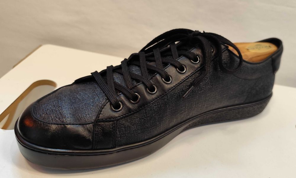 Pantofi sport casual 43.5 44 de lux GUCCI piele naturala embosata premium negru