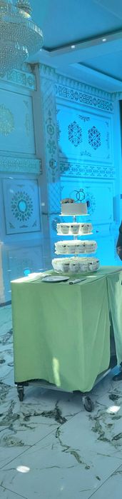 Подставка под свадебный торт