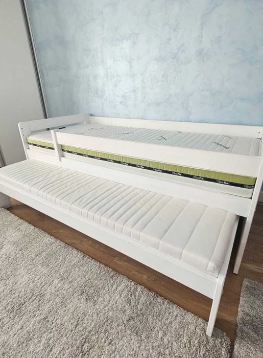 Pat copii Henderson extensibil + 2 saltele incluse – stare ca nou