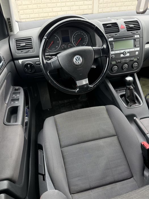 VOLKSWAGEN Golf 2006 — imagine 5