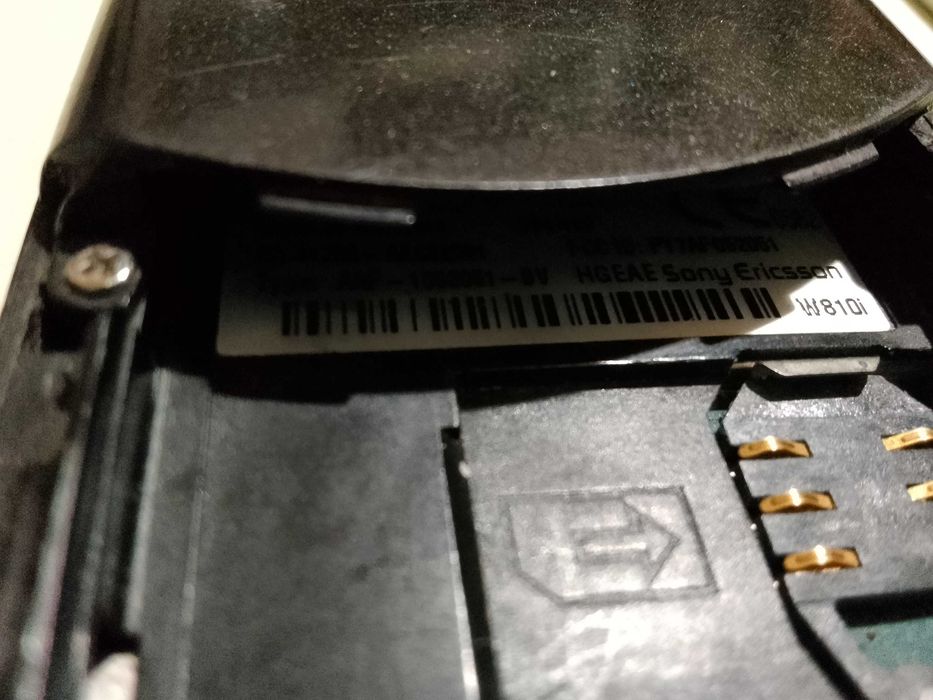 SONY ERICSSON W810I (бг меню)