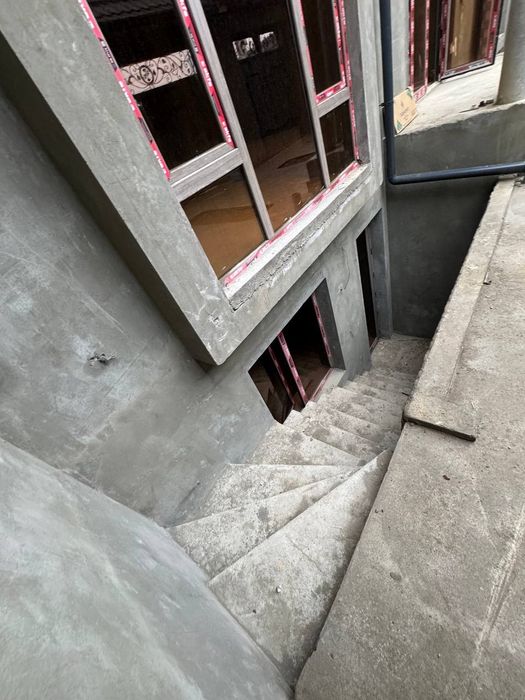 Уй сотилади Эски 16 йиллик чигатой махалла