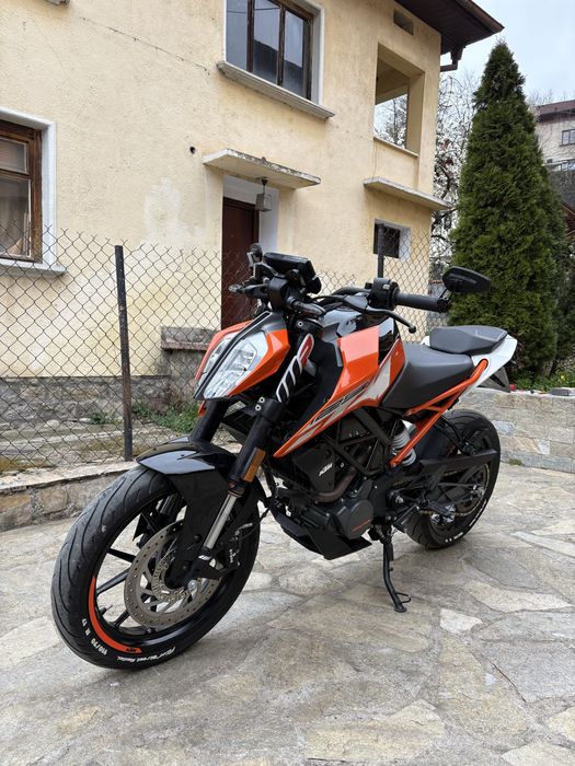 Ktm duke 125 2018 Перфектен